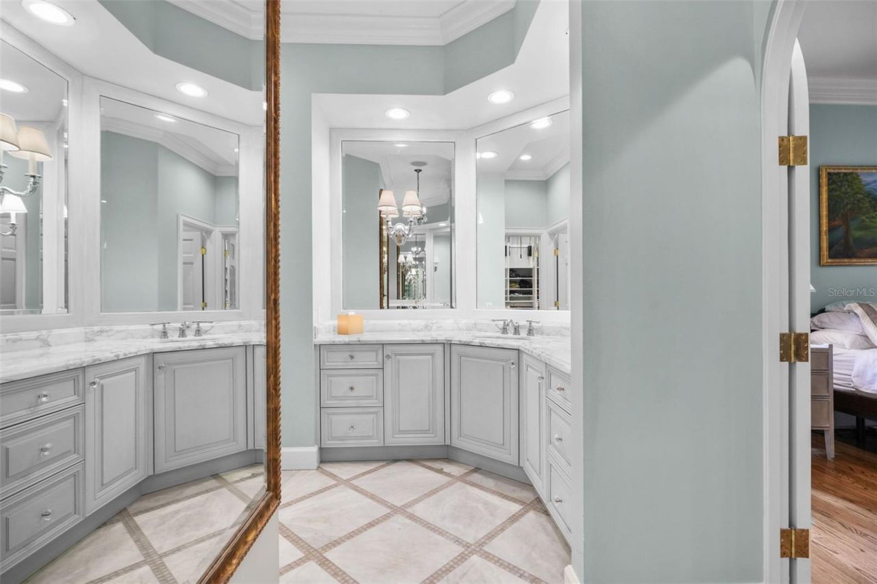 16203 Villarreal De Avila, Tampa, FL 33613 Photo