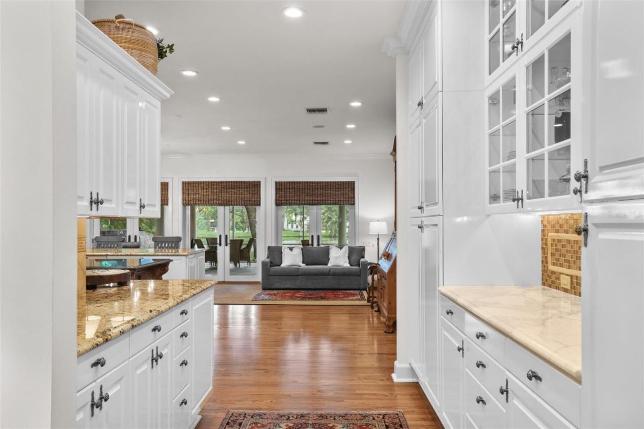 16203 Villarreal De Avila, Tampa, FL 33613 Photo