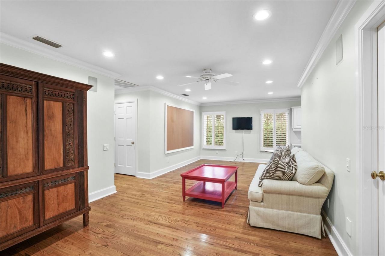 16203 Villarreal De Avila, Tampa, FL 33613 Photo