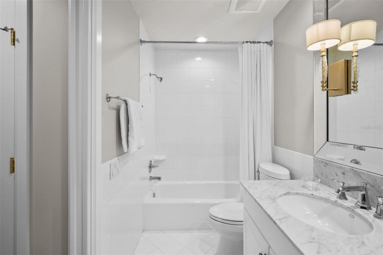 16203 Villarreal De Avila, Tampa, FL 33613 Photo