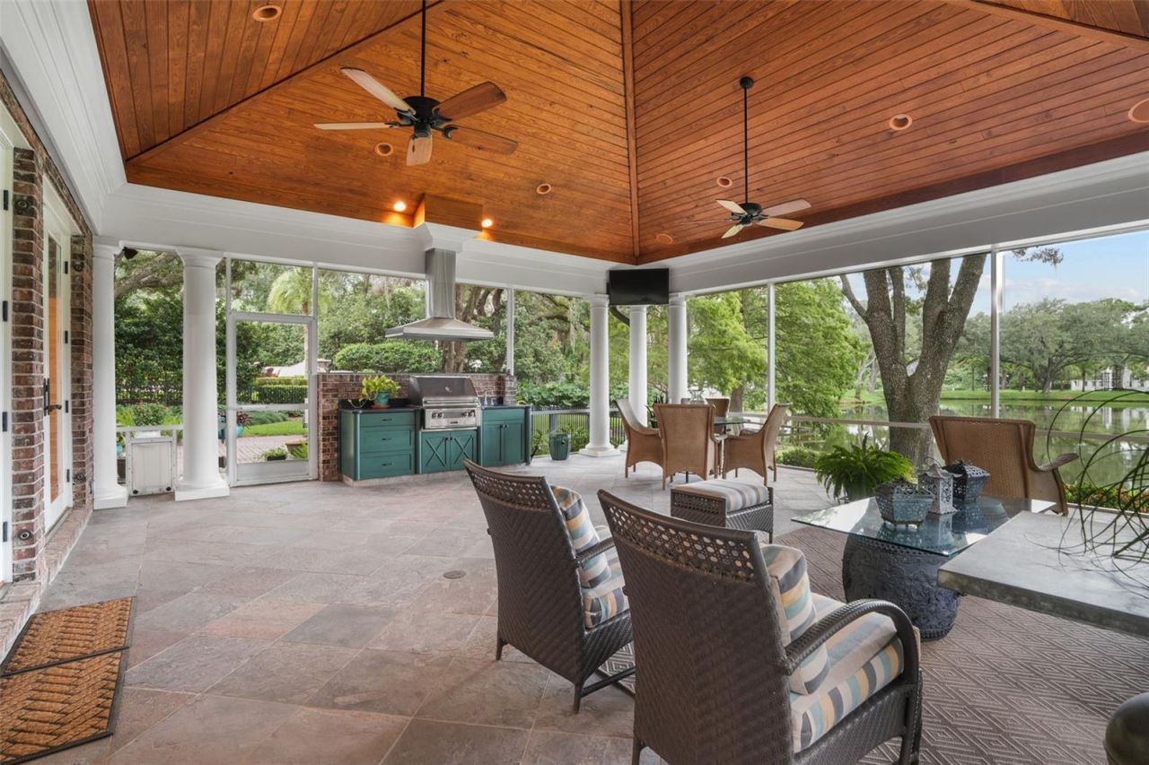 16203 Villarreal De Avila, Tampa, FL 33613 Photo