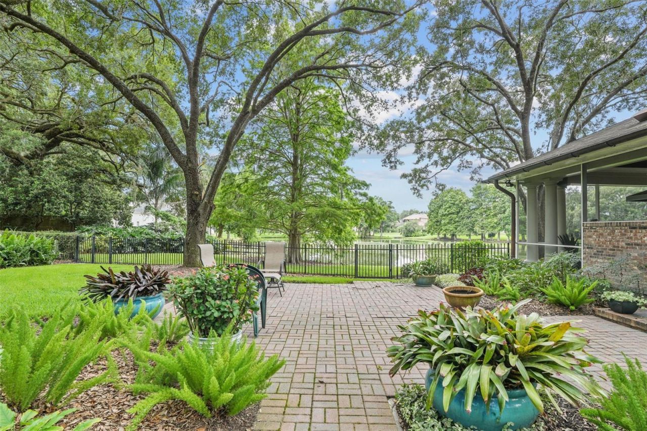 16203 Villarreal De Avila, Tampa, FL 33613 Photo