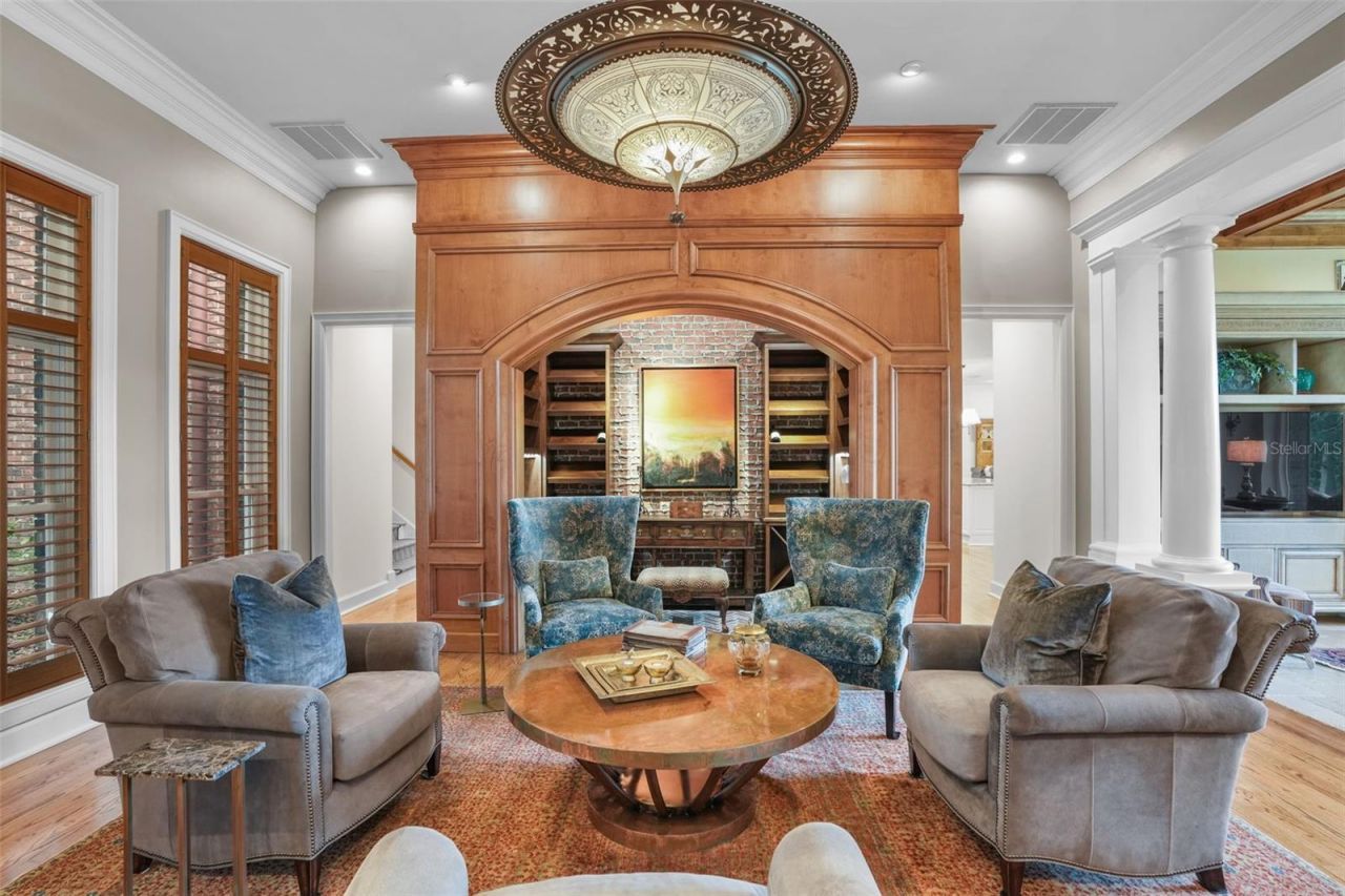 16203 Villarreal De Avila, Tampa, FL 33613 Photo