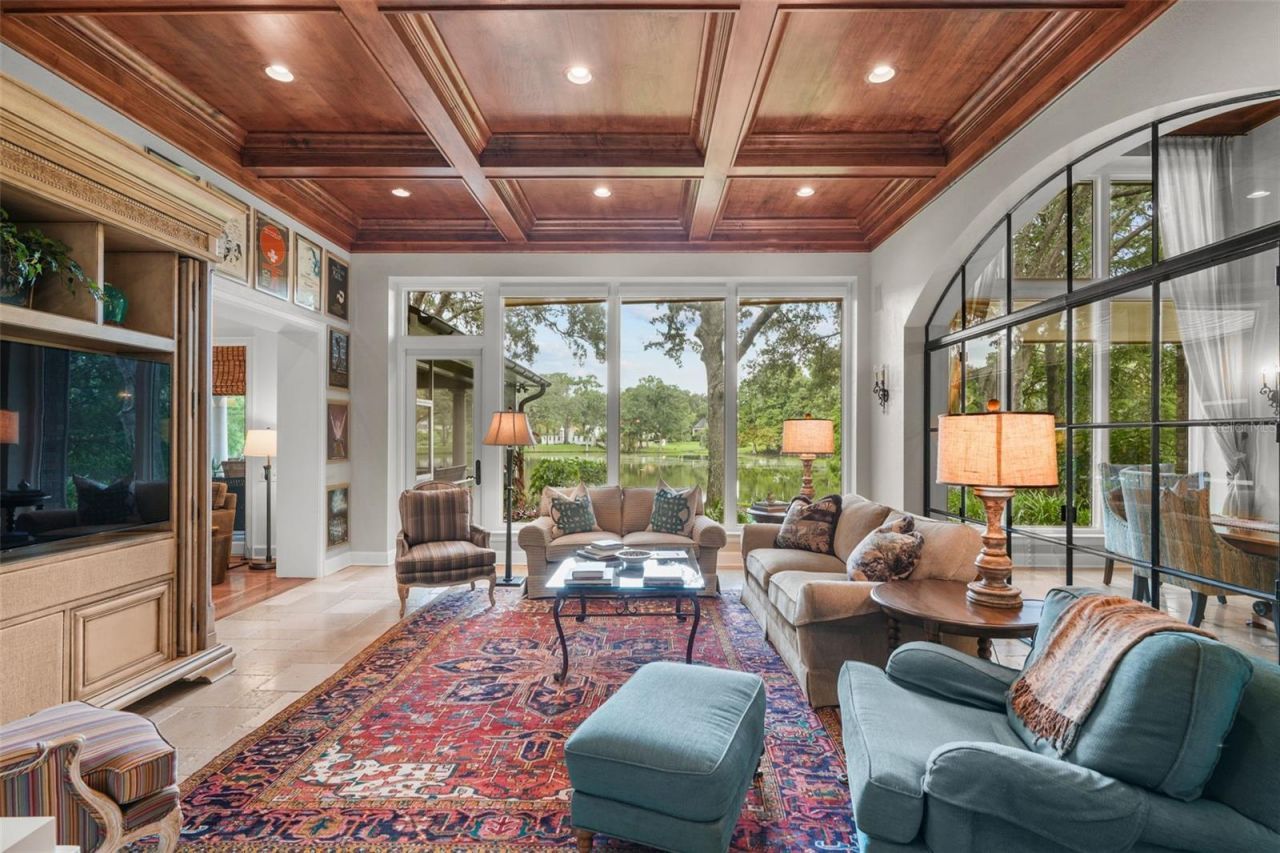 16203 Villarreal De Avila, Tampa, FL 33613 Photo