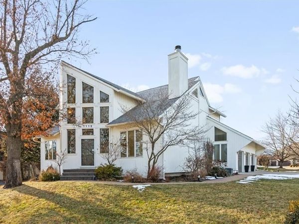 1112 NE Long Ridge Road, Lee's Summit, MO 64064