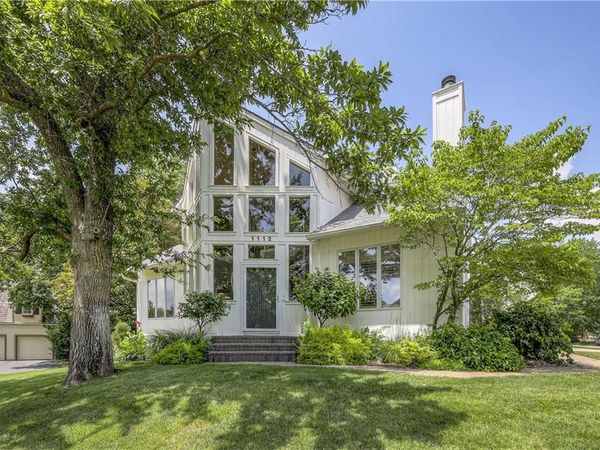 1112 NE Long Ridge Road, Lee's Summit, MO 64064