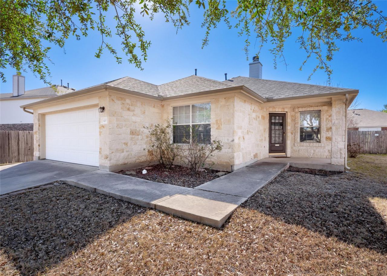 100 Javelina Trl, Bastrop, TX 78602 Main Photo
