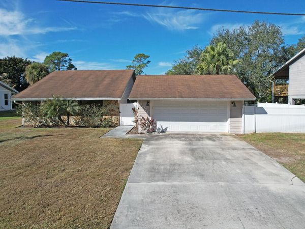 8074 SE River Lane, Stuart, FL 34997