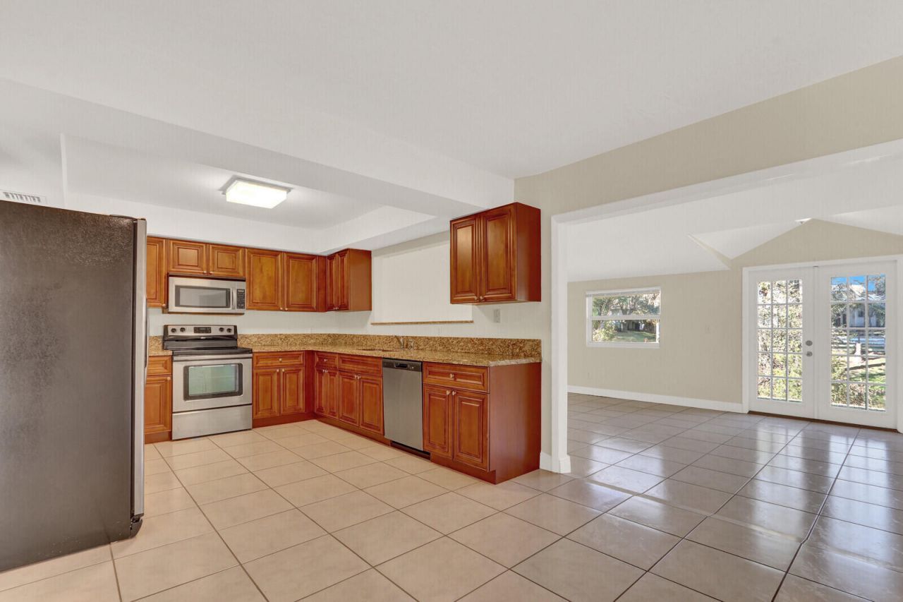 8074 SE River Lane, Stuart, FL 34997 Photo