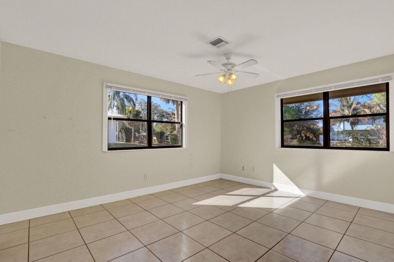 8074 SE River Lane, Stuart, FL 34997 Photo