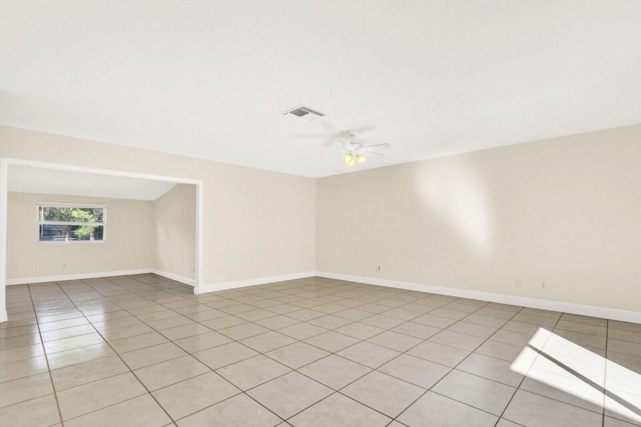 8074 SE River Lane, Stuart, FL 34997 Photo