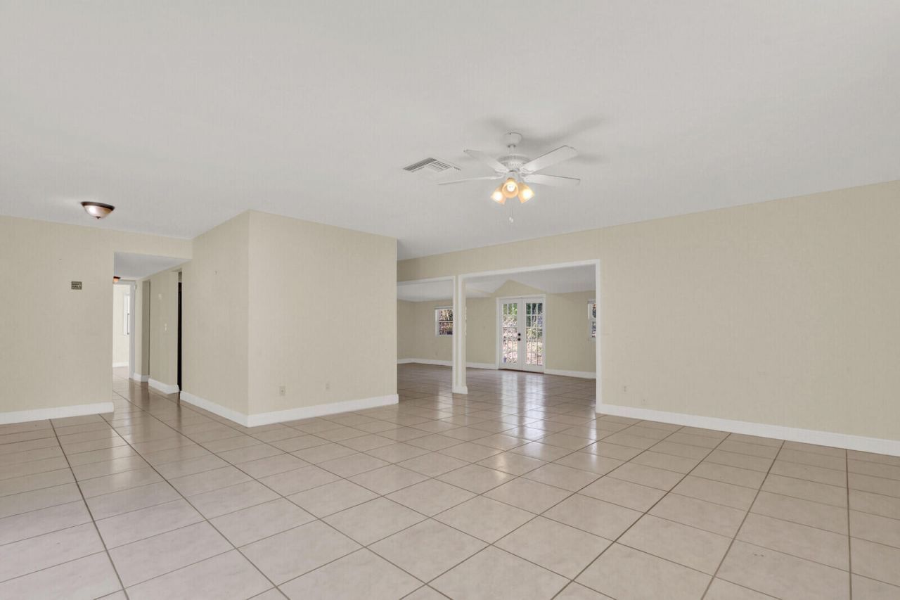 8074 SE River Lane, Stuart, FL 34997 Photo