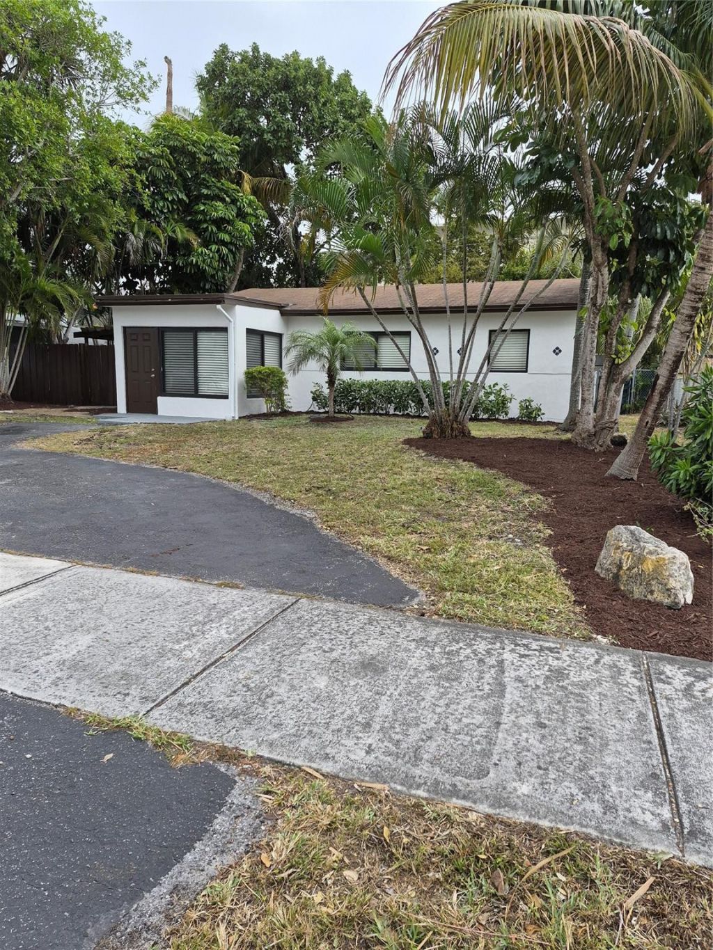 6130 NE 7th Avenue, Fort Lauderdale, FL 33334 Photo