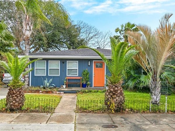 2405 MARIETTA Street, Chalmette, LA 70043