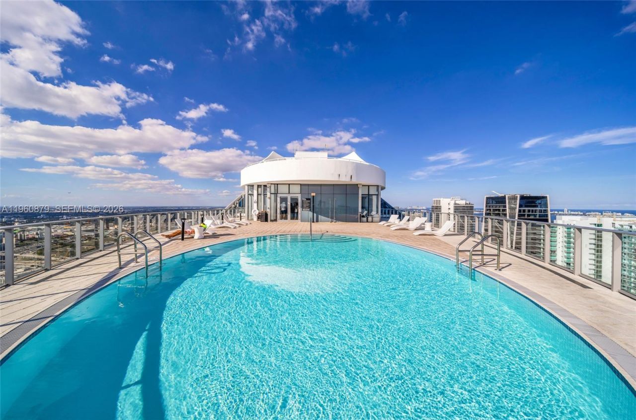 851 NE 1st Ave , Unit 204, Miami, FL 33132 Photo