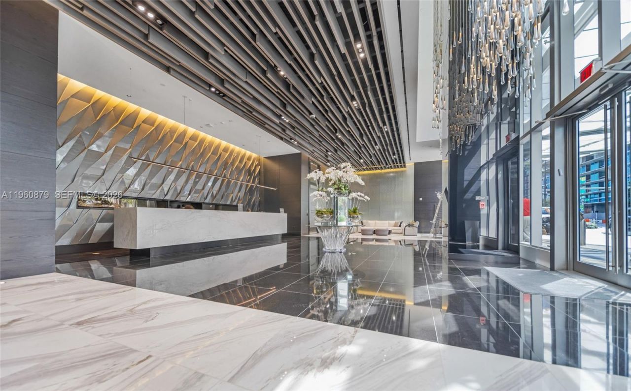 851 NE 1st Ave , Unit 204, Miami, FL 33132 Photo