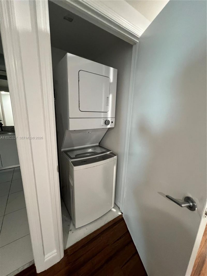 55 SE 6th St , Unit 2307, Miami, FL 33131 Photo