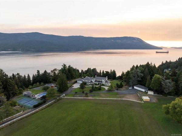 1257 Cherry Point Rd , Cowichan Bay, BC V0R 1N2