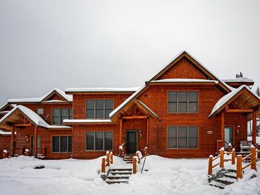 75 Rocky Point Lane, Inlet, NY 13360