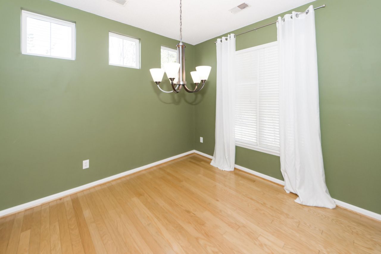 89 Creekside Drive Photo 6