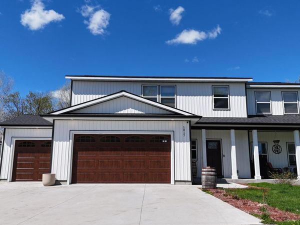 1017 Chester Ave SE, Rochester, MN 55904