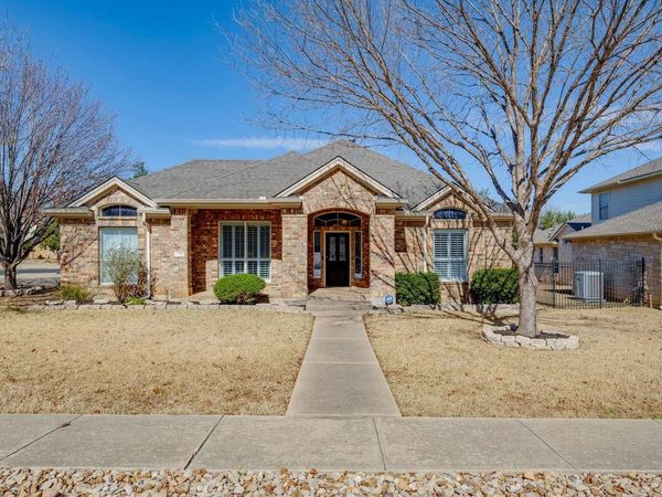 2916 Alsatia DR, Austin, TX 78748