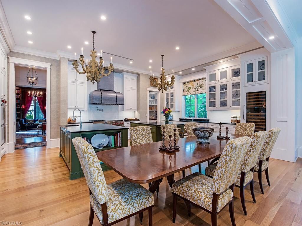 1963 Gulf Shore Blvd S, Naples, FL 34102 Photo