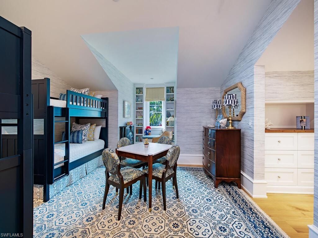 1963 Gulf Shore Blvd S, Naples, FL 34102 Photo