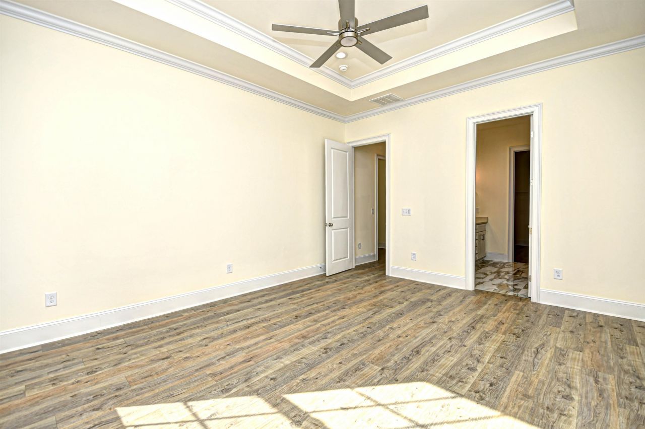 269 Waterfall Circle Photo 15