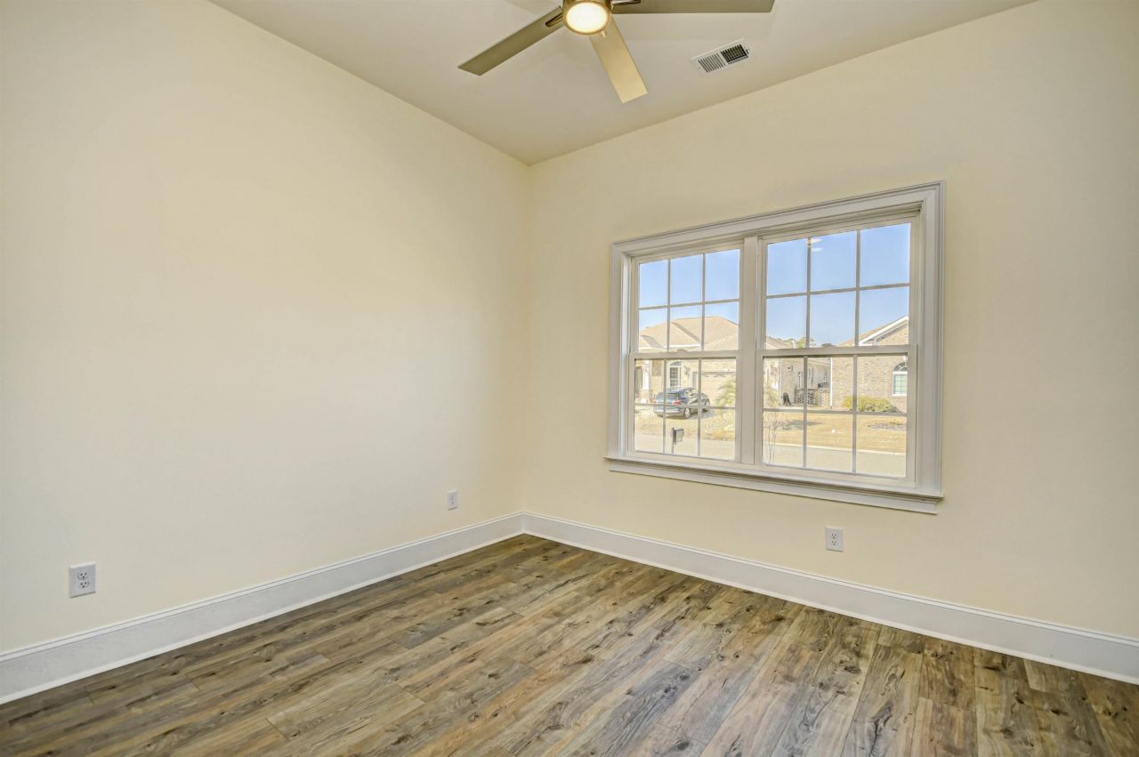 269 Waterfall Circle Photo 19