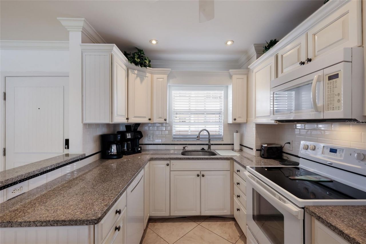 5968 Midnight Pass Road, Unit 158, Sarasota, FL 34242 Photo