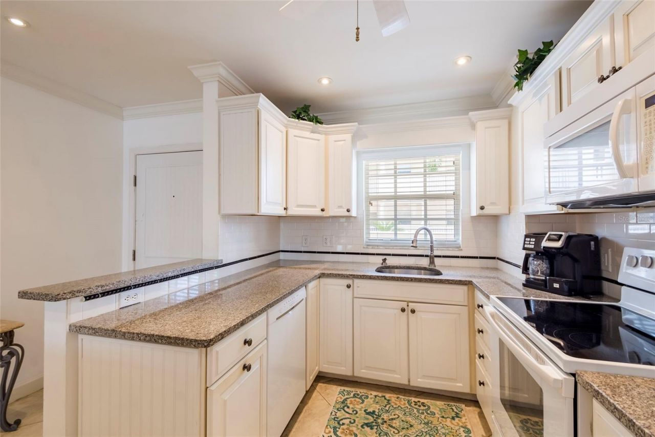 5968 Midnight Pass Road, Unit 158, Sarasota, FL 34242 Photo