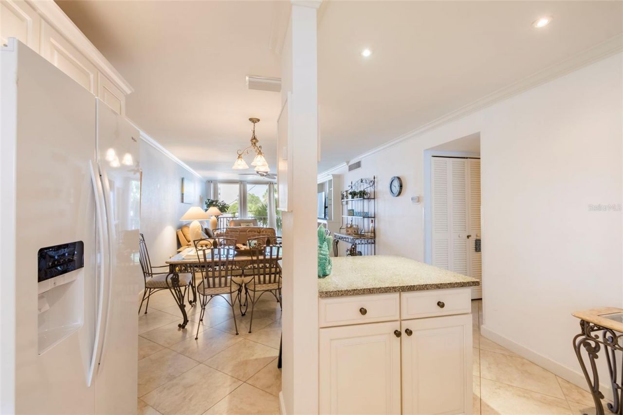 5968 Midnight Pass Road, Unit 158, Sarasota, FL 34242 Photo