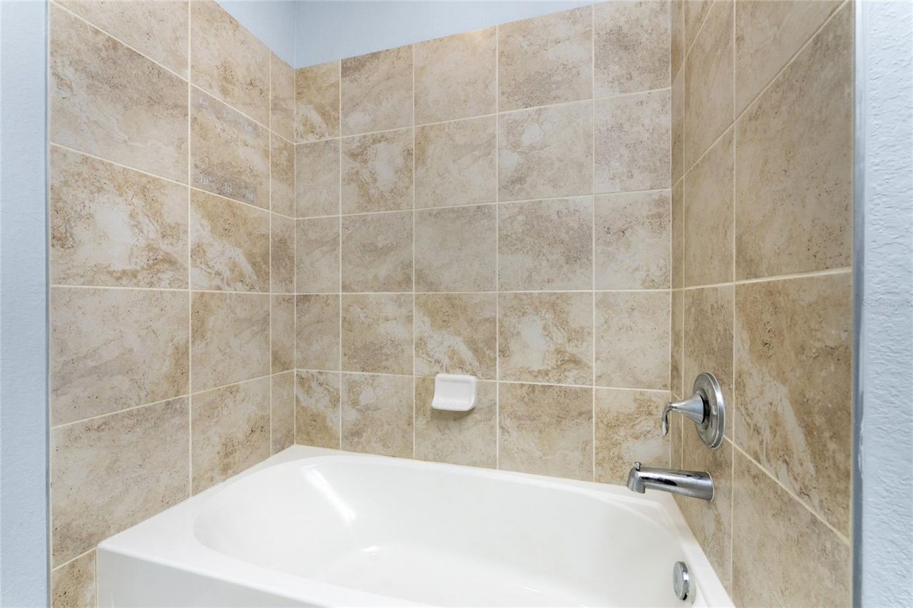 14051 Heritage Landing Boulevard, Unit 515, Punta Gorda, FL 33955 Photo