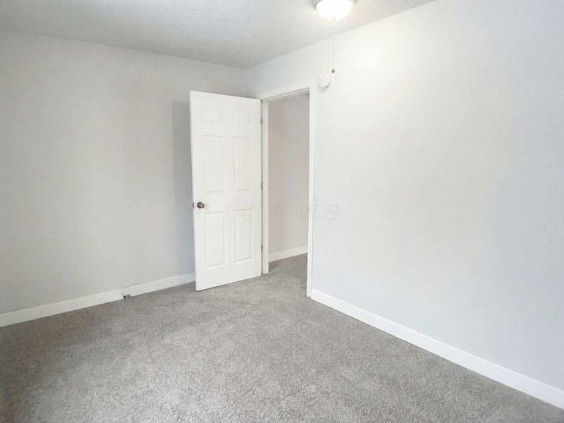 5691 Matuka Drive, Columbus, OH 43232 Photo 24