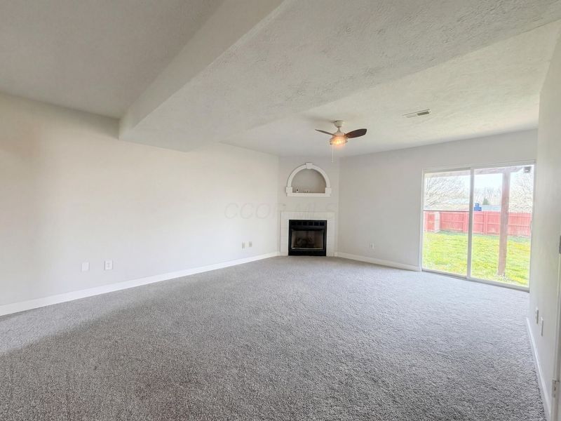 5691 Matuka Drive, Columbus, OH 43232 Photo 3