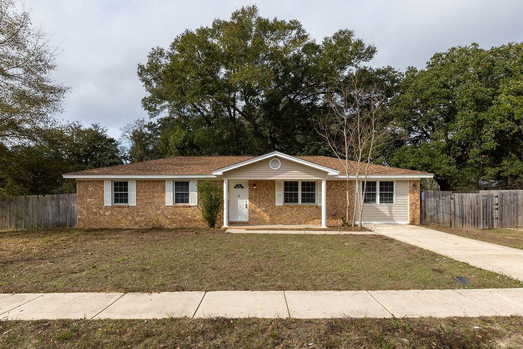 4249 Sea Port Road, Pace, FL 32571 Main Photo