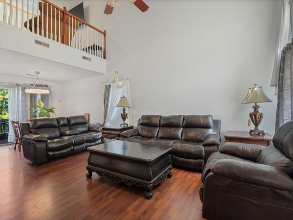 1832 Apple Valley Cir, Nashville, TN 37207