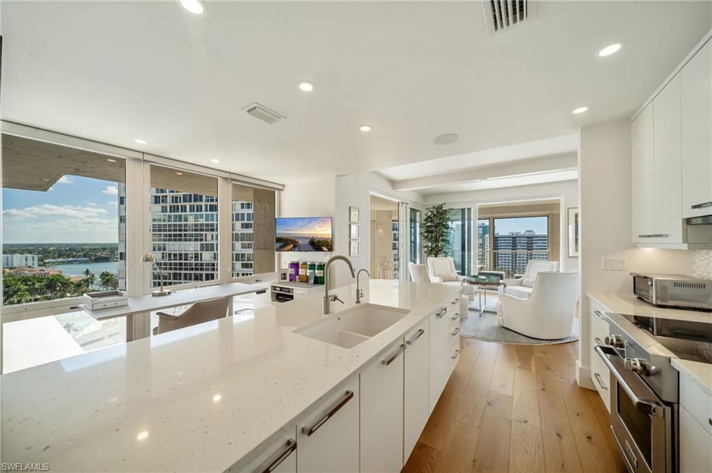 4051 Gulf Shore Blvd N, Unit 1406, Naples, FL 34103 Photo