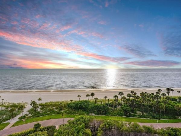 20 Seagate DR , Unit 803, NAPLES, FL 34103