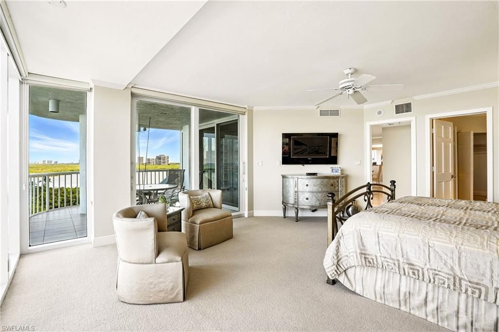 20 Seagate Dr , Unit 803, Naples, FL 34103 Photo