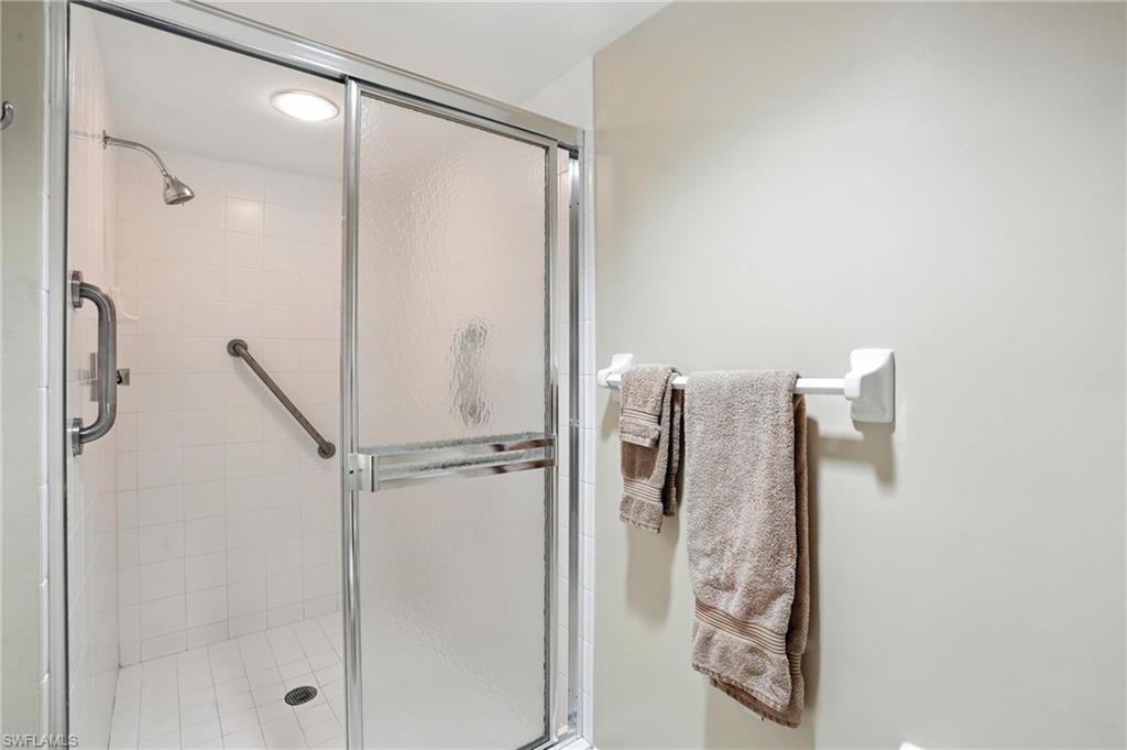 20 Seagate Dr , Unit 803, Naples, FL 34103 Photo