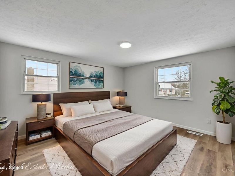 12167 Glencrest Court, Cincinnati, OH 45251 Photo 9