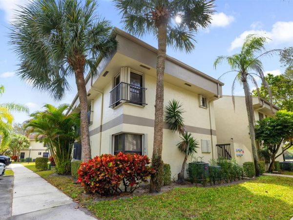 2963 Carambola Circle S, Coconut Creek, FL 33066