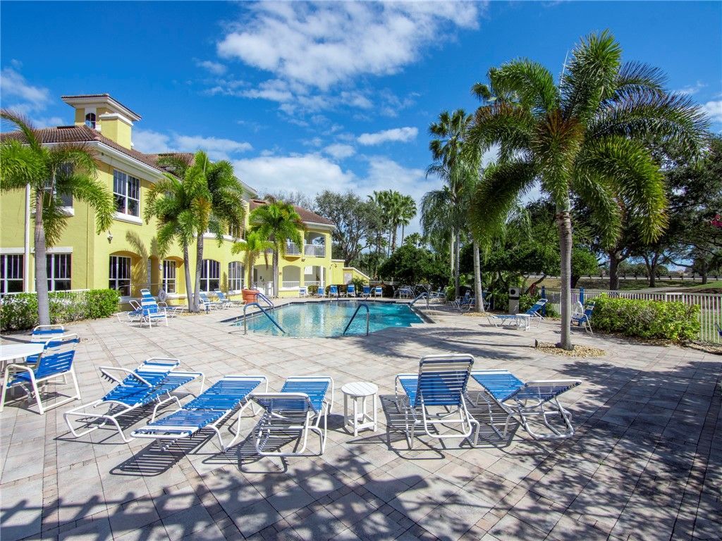 5015 Fairways Circle, Unit A102, Vero Beach, FL 32967 Photo