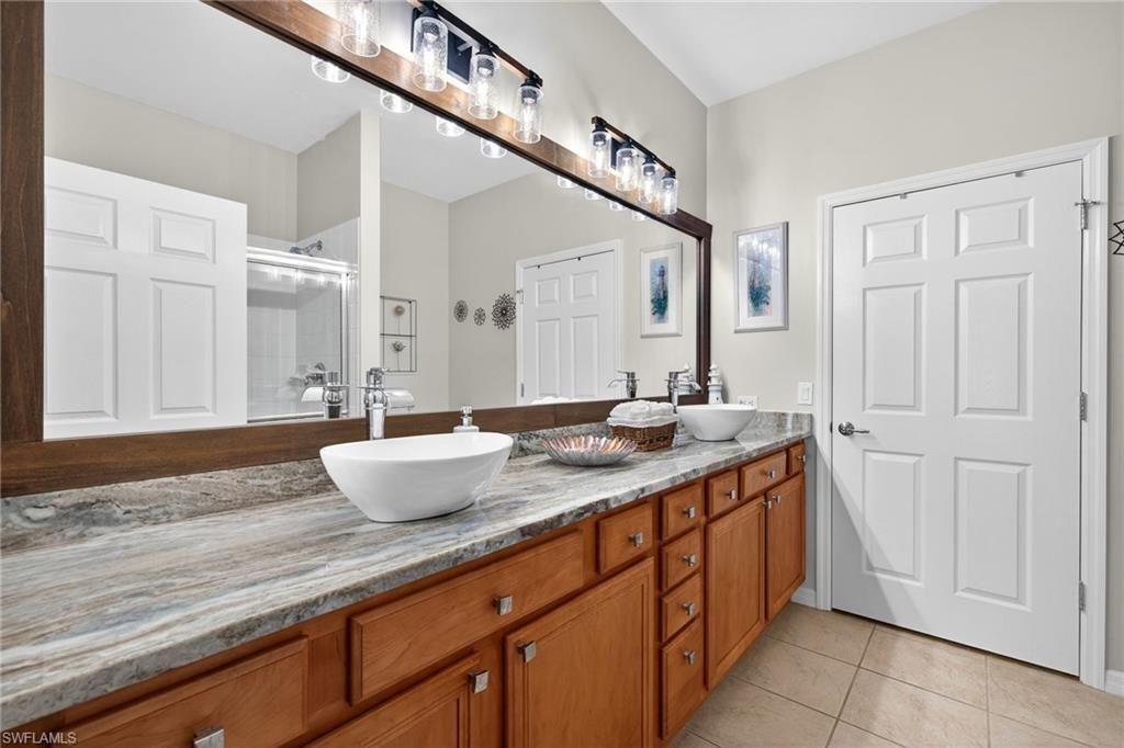 11751 Pasetto Ln, Unit 201, Fort Myers, FL 33908 Photo