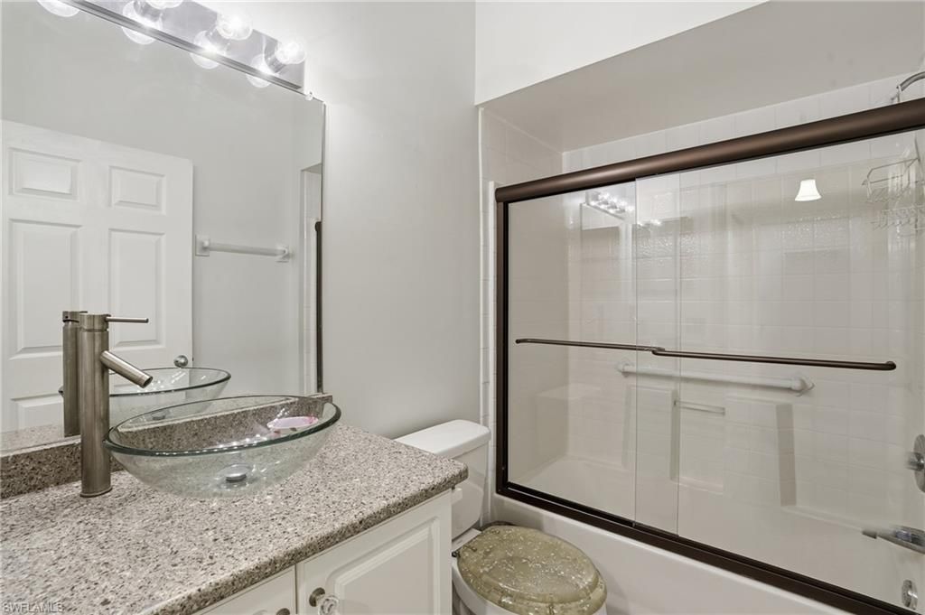 14801 Park Lake Dr, Unit 5, Fort Myers, FL 33919 Photo