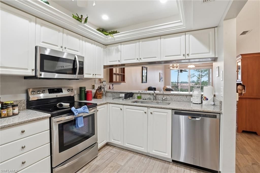14801 Park Lake Dr, Unit 5, Fort Myers, FL 33919 Photo