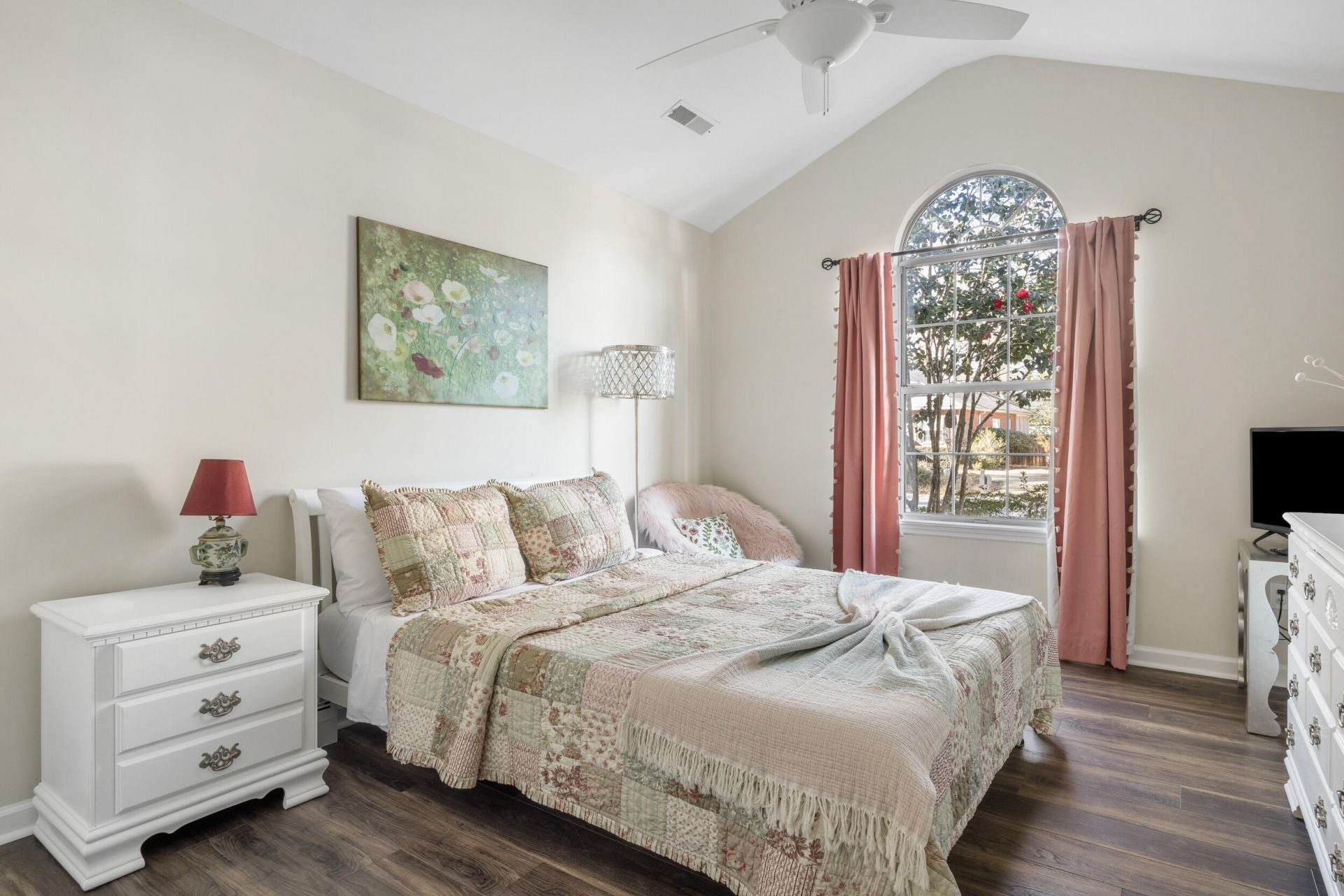 304 Mount Royall Drive Photo 19