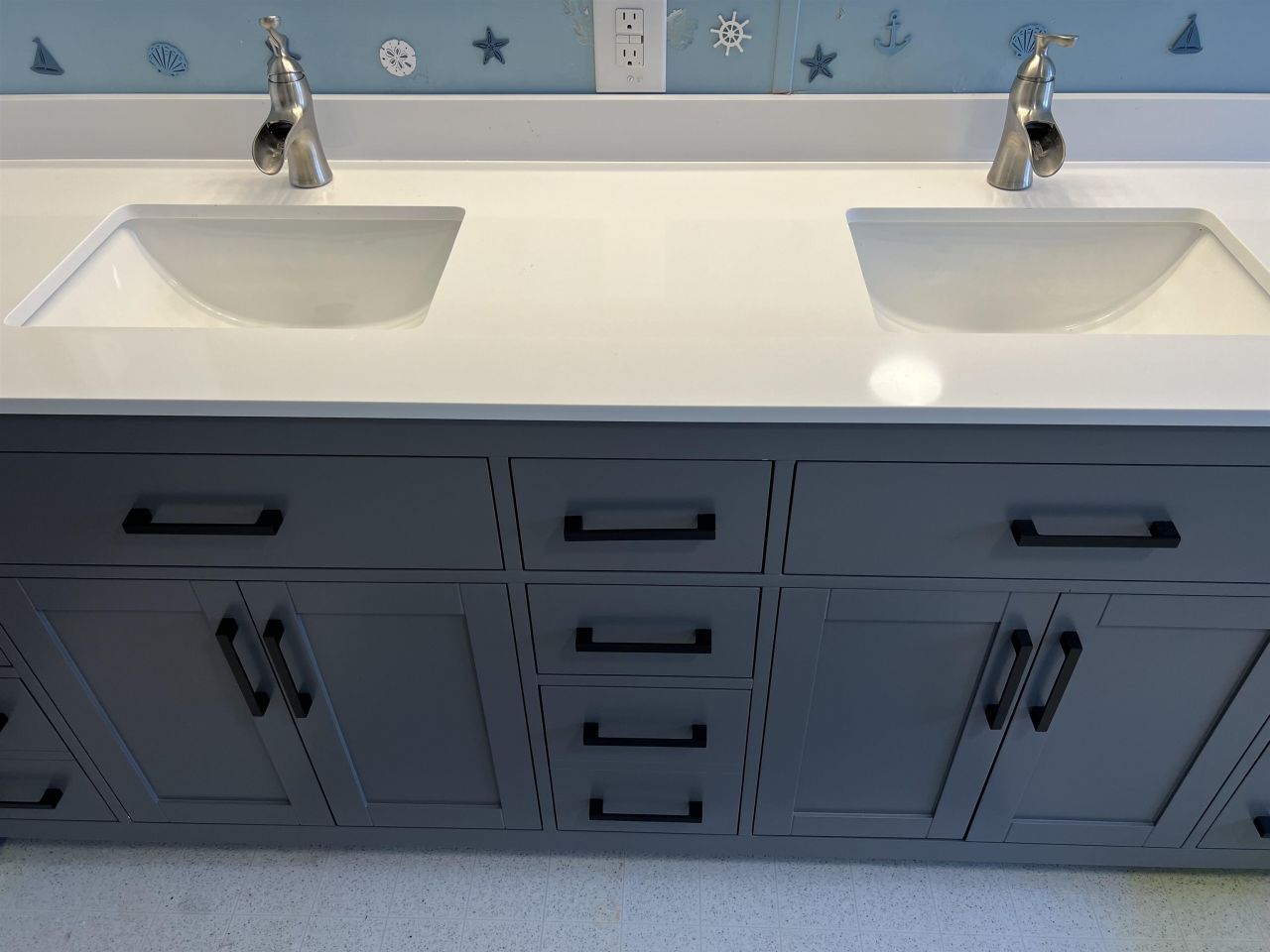 1672 Ursa Major Dr. Photo 16